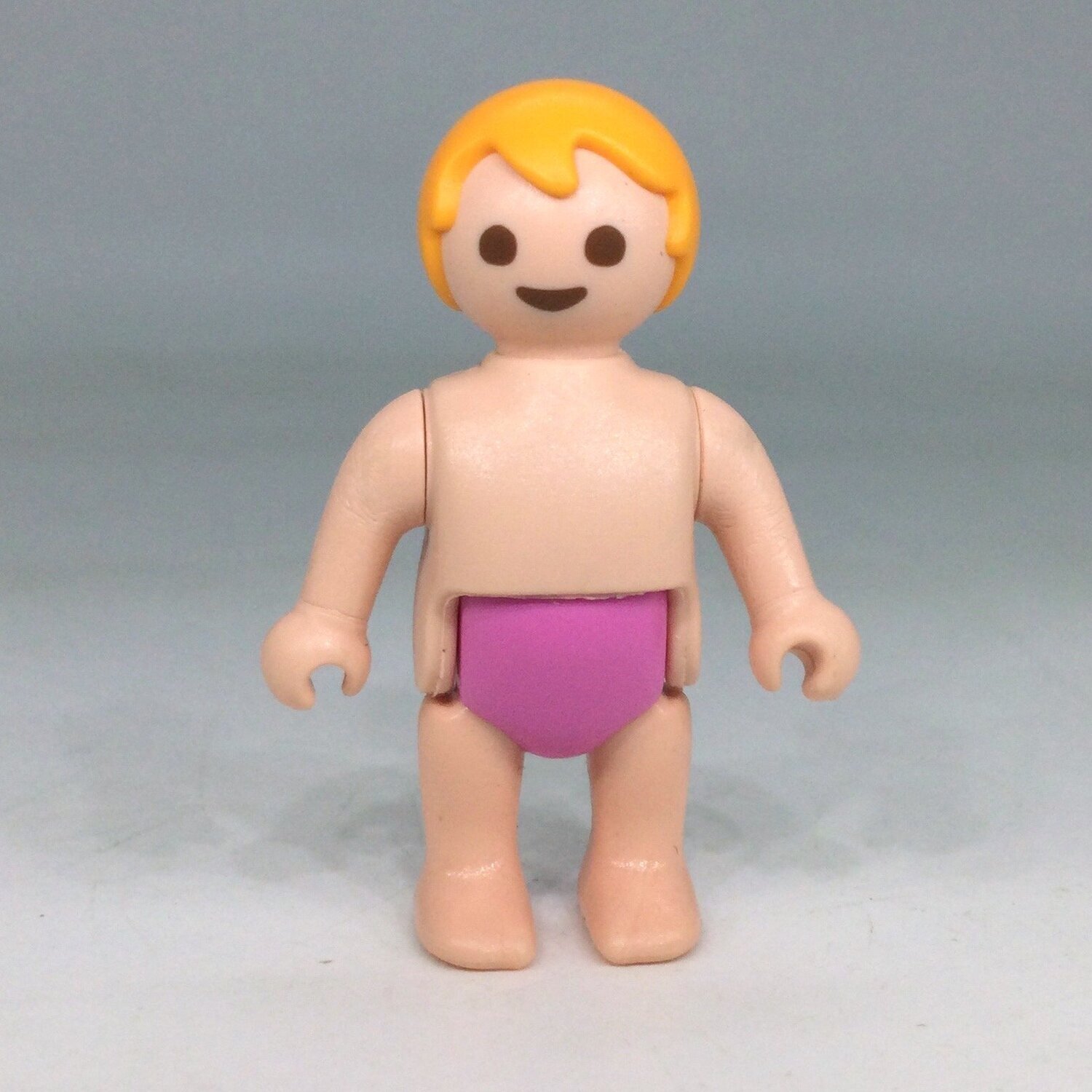 playmobil bébé nu culotte