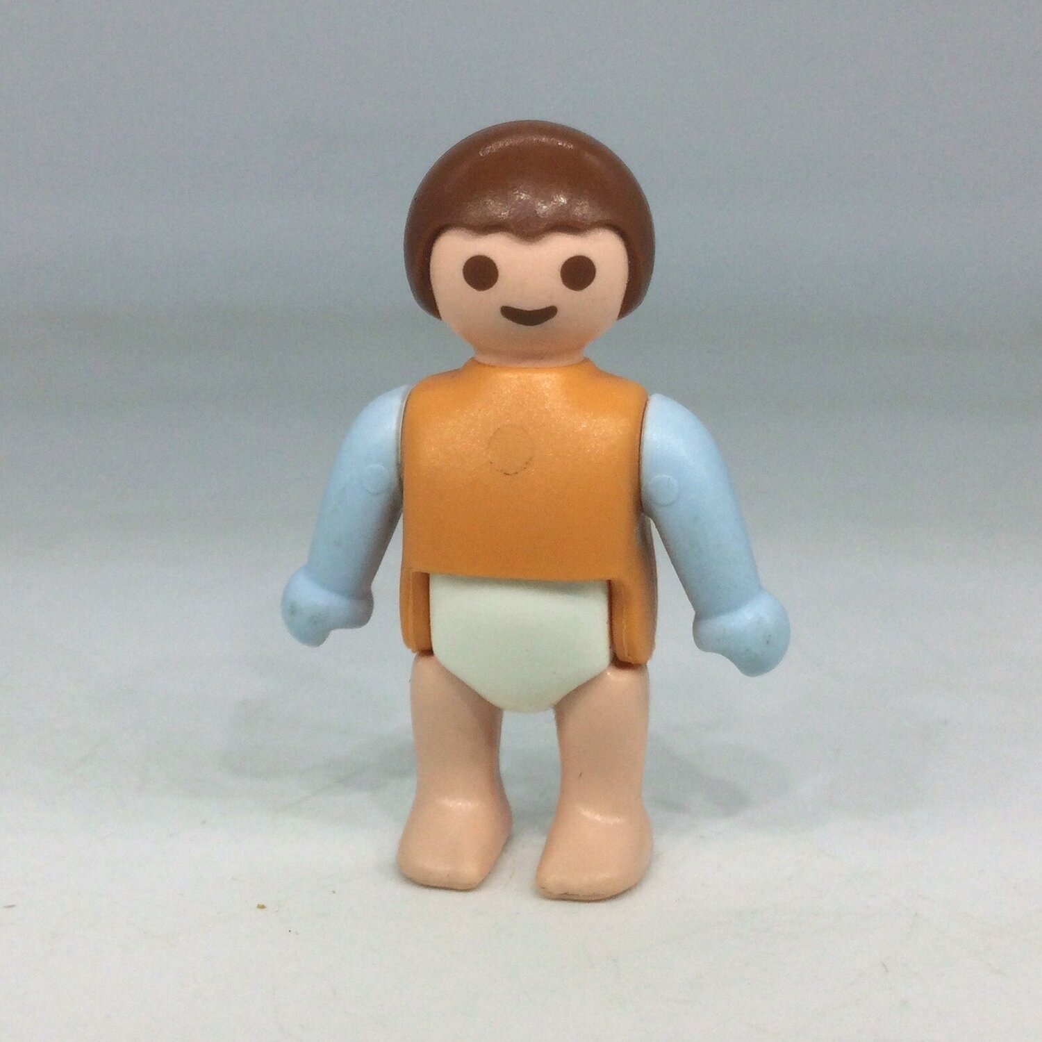 playmobil bébé orange culotte