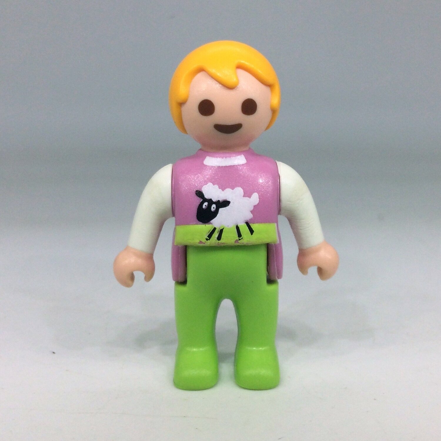 playmobil bébé rose vert agneau