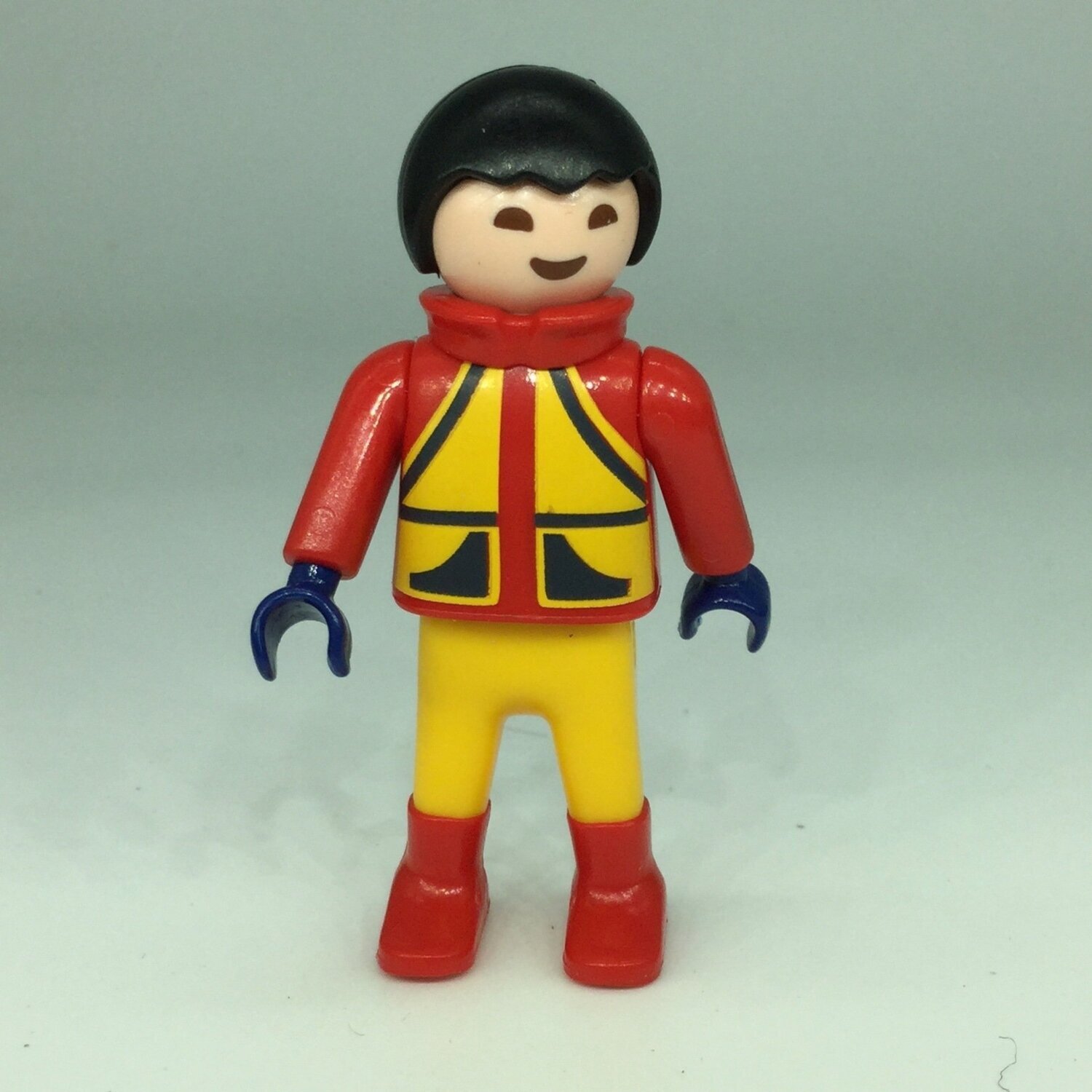 playmobil enfant bridé