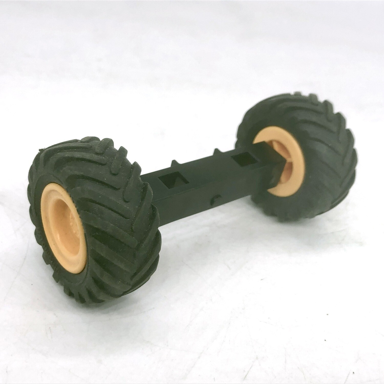 Playmobil roues tracteur avec essieu à clipser
