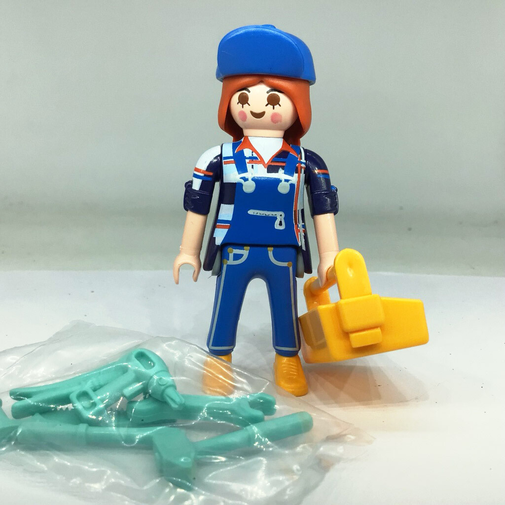 playmobil figures 13 bricoleuse