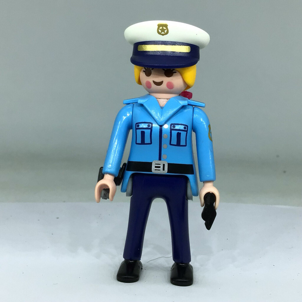 playmobil figures 19 policière