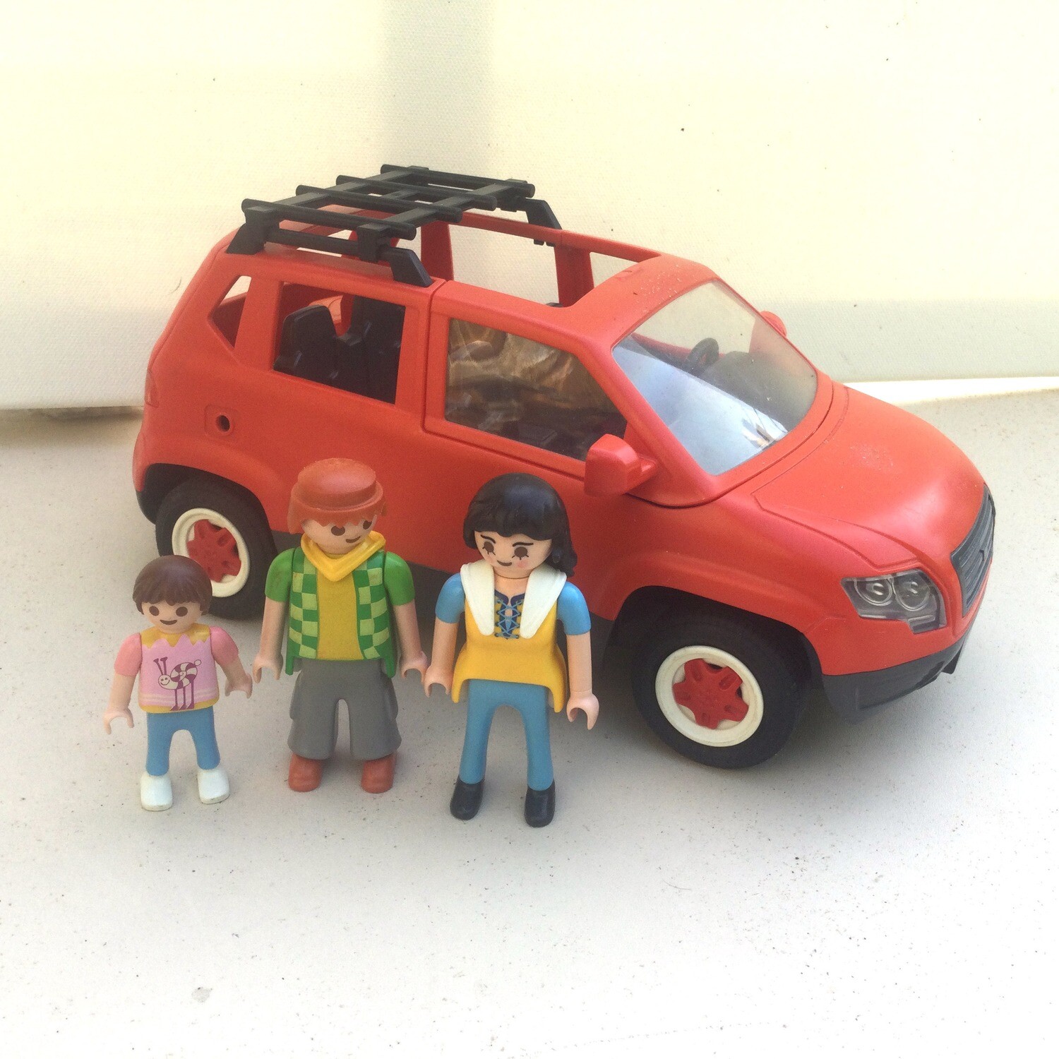 playmobil voiture SUV voiture familiale rouge
