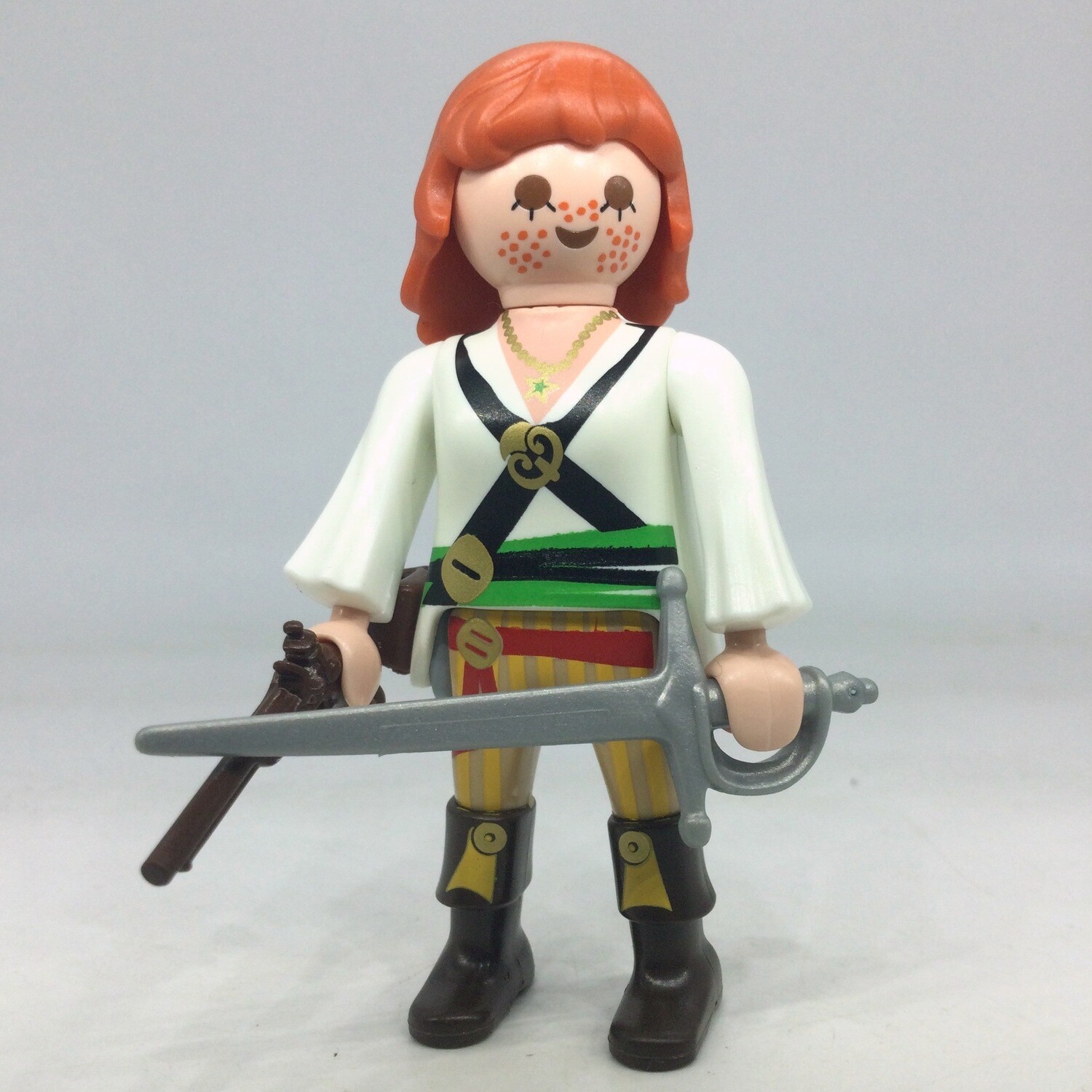 playmobil lady pirate
