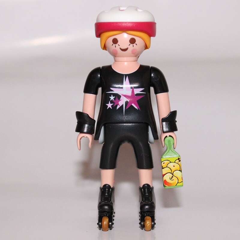 playmobil fille en roller