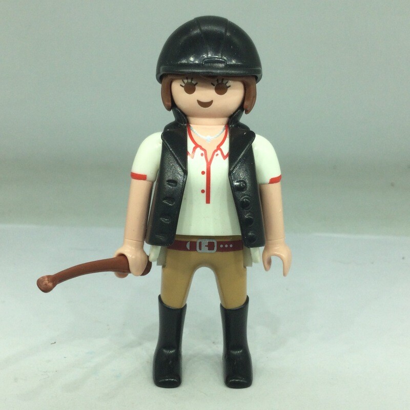 playmobil ecuyere marron beige