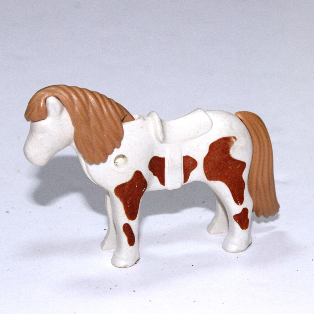 playmobil poney blanc tachete