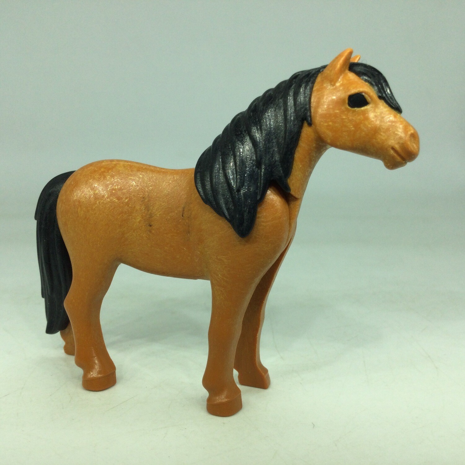 playmobil poney caramel