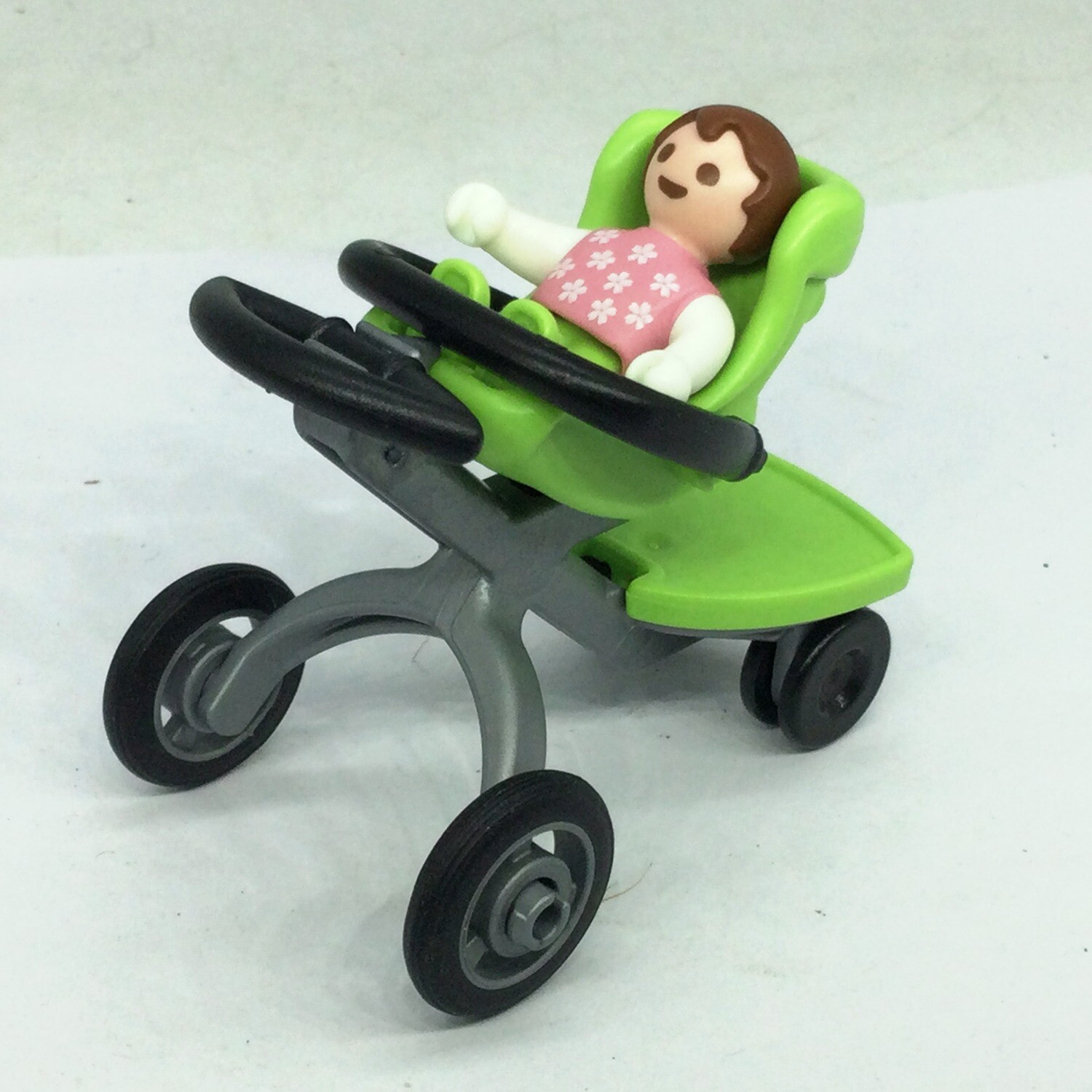 Playmobil poussette verte et bébé