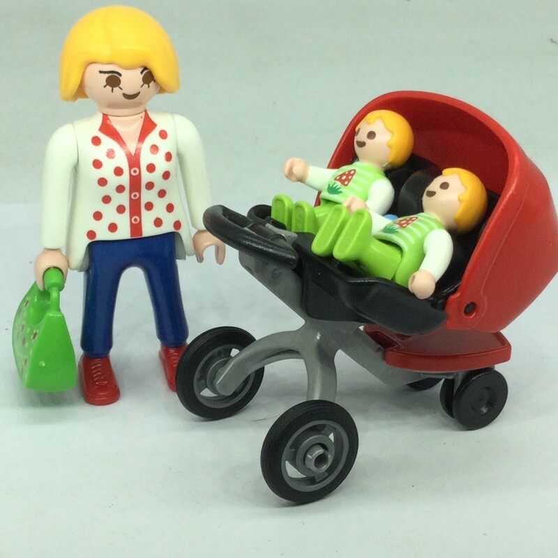 Playmobil famille poussette double