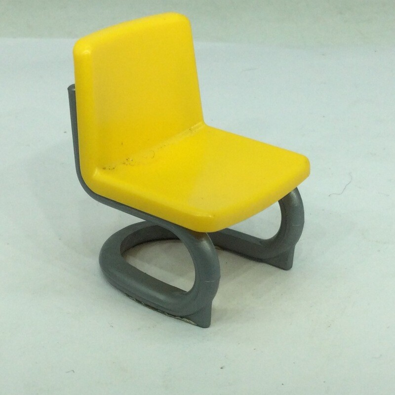 playmobil chaise jaune