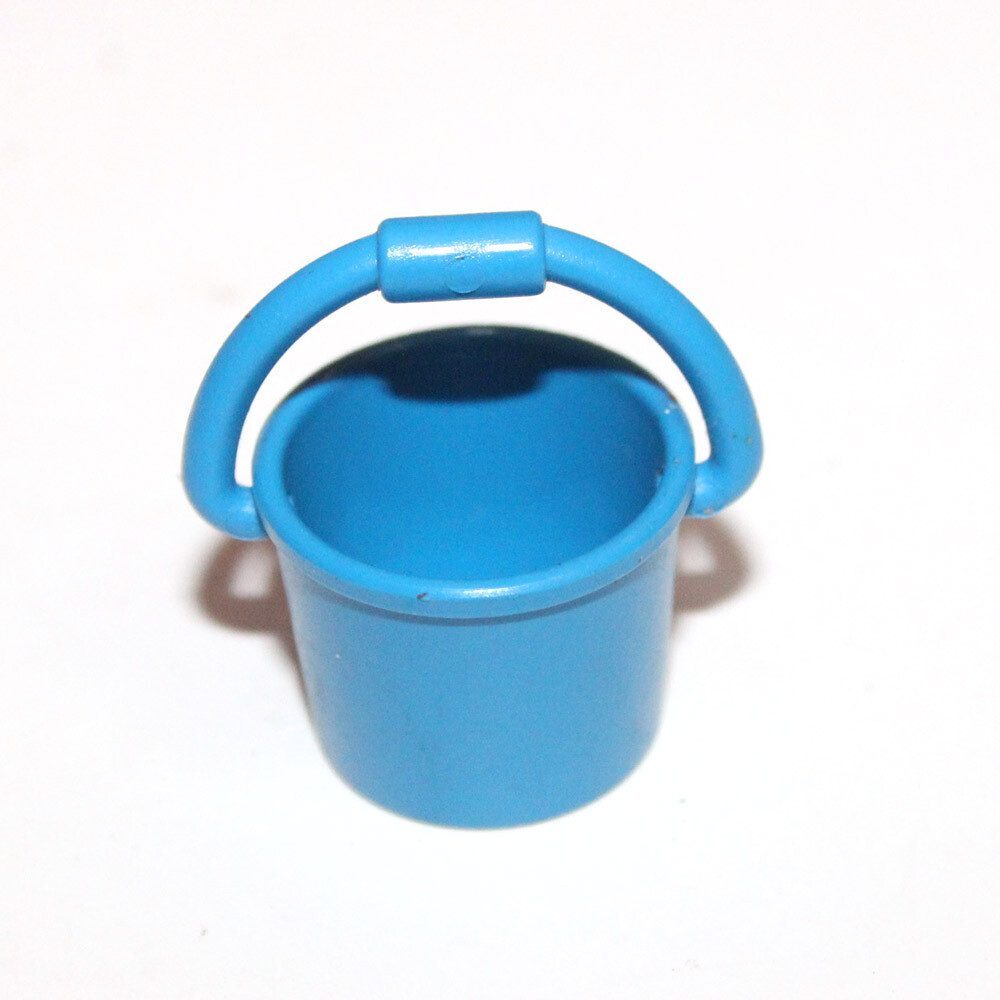playmobil seau bleu