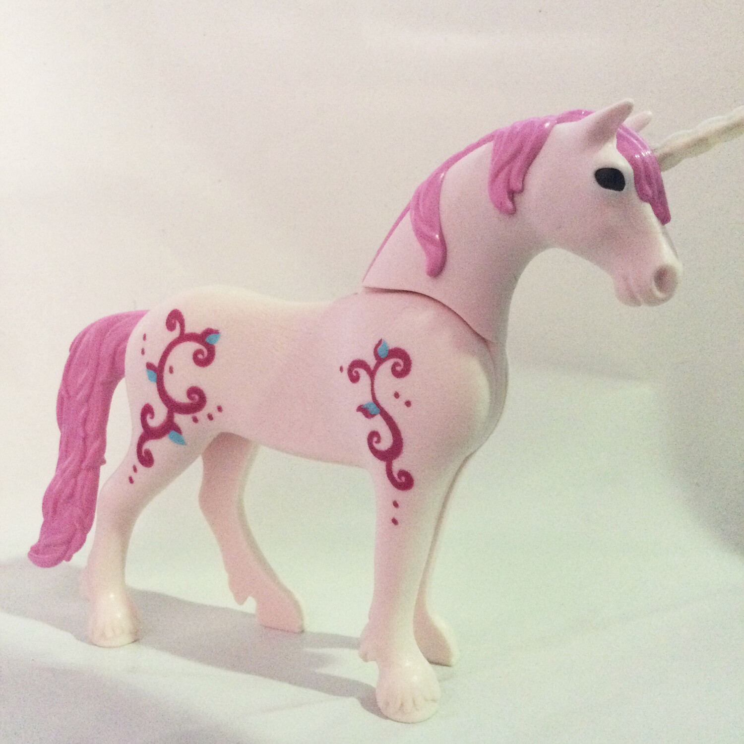 playmobil grande licorne décorée rose