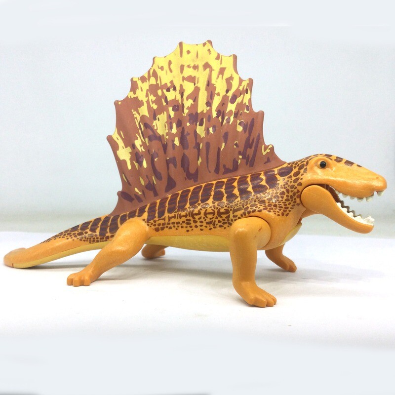 playmobil dinosaure à épine dorsale