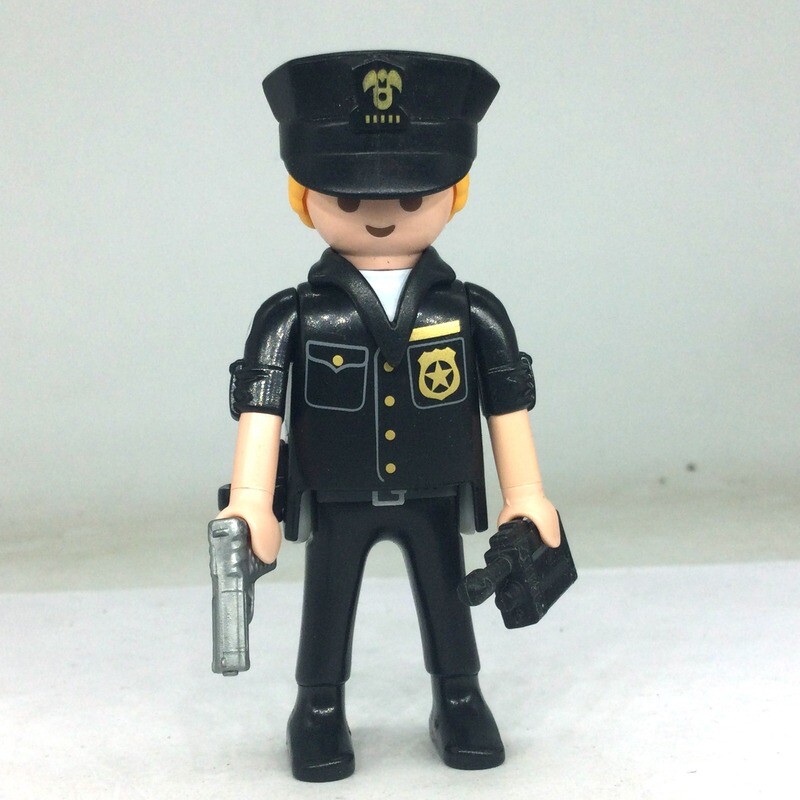 Playmobil policier américain blond