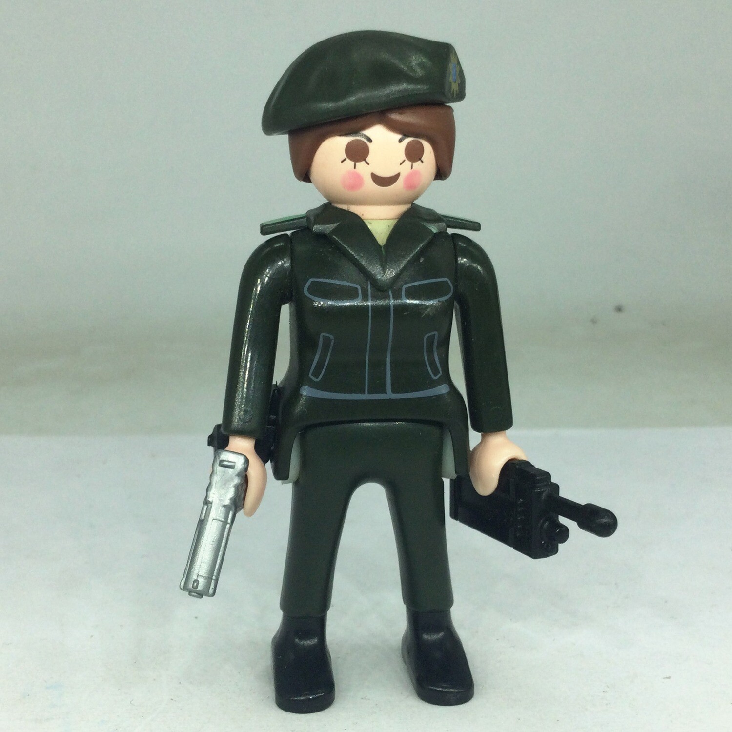 Playmobil femme policier kaki