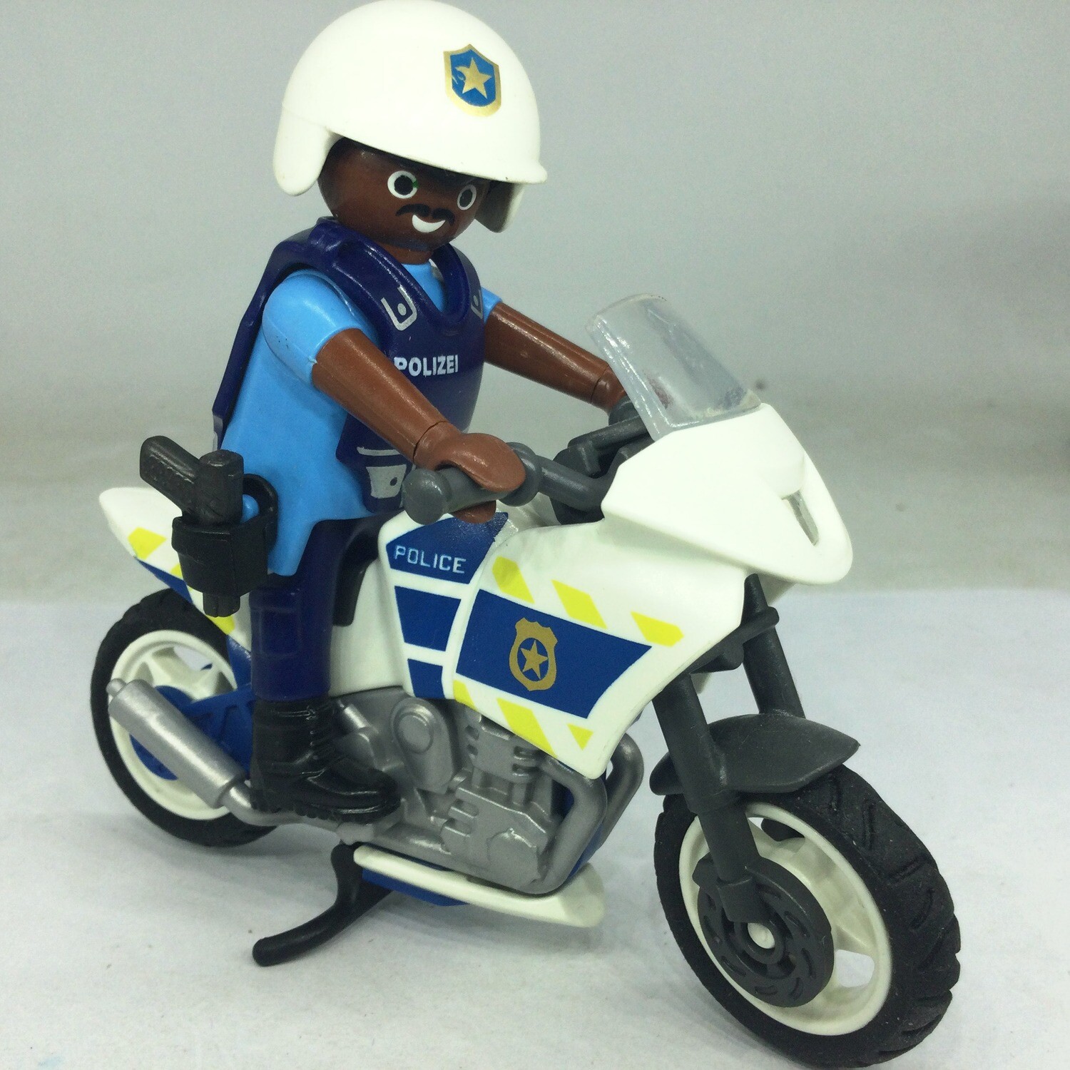 Playmobil motard de police 5