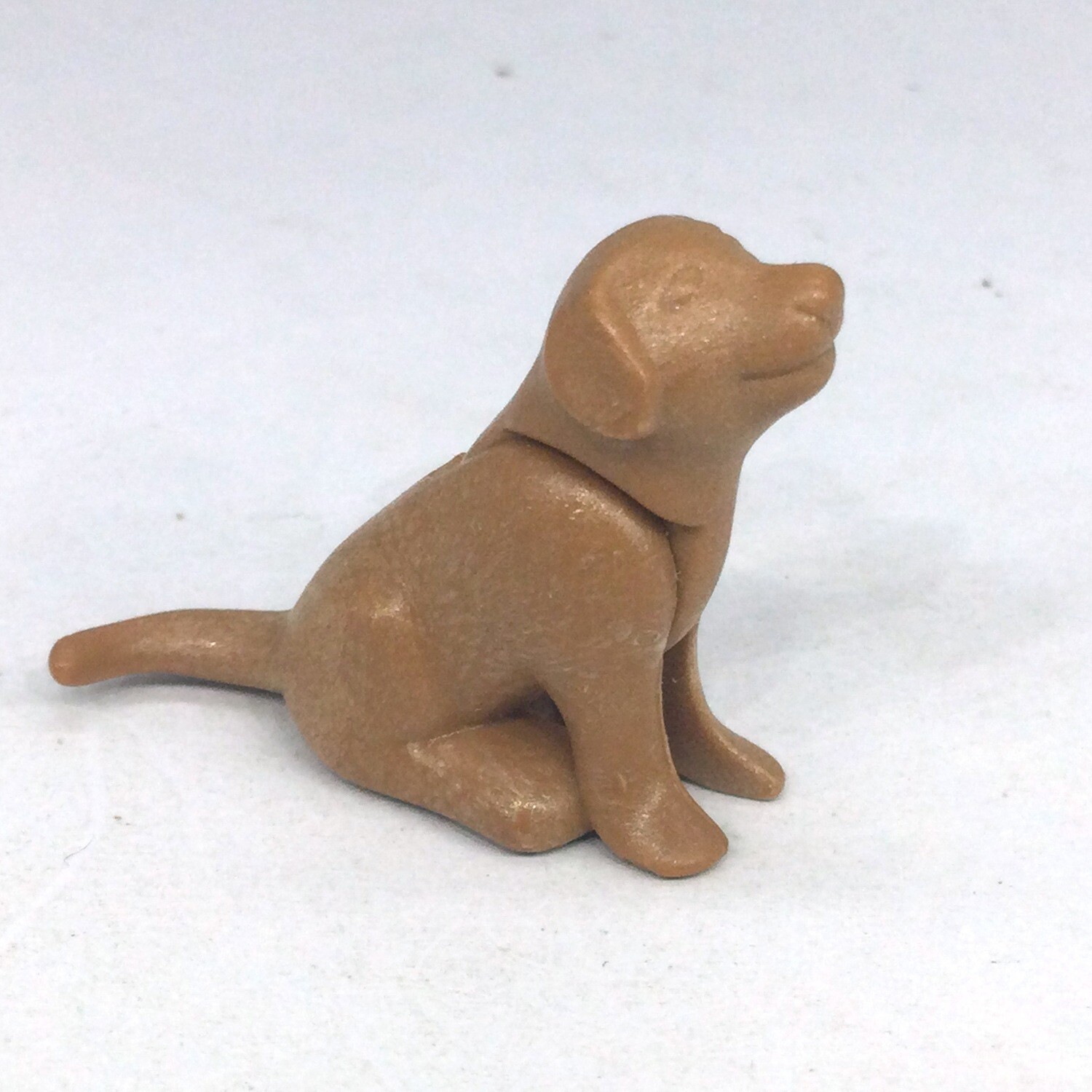 Playmobil chiot marron assis