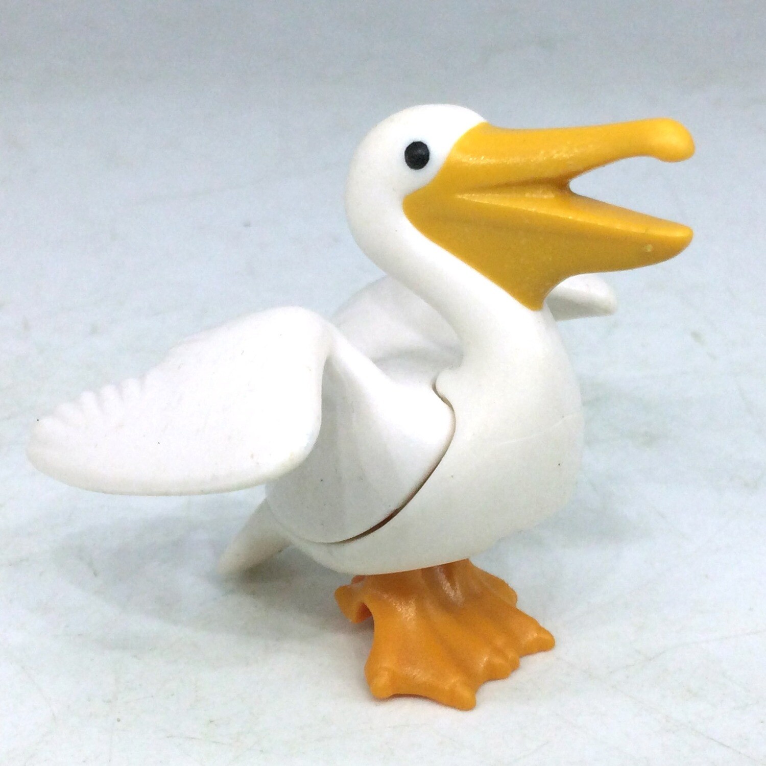 Playmobil pelican ailes ouvertes