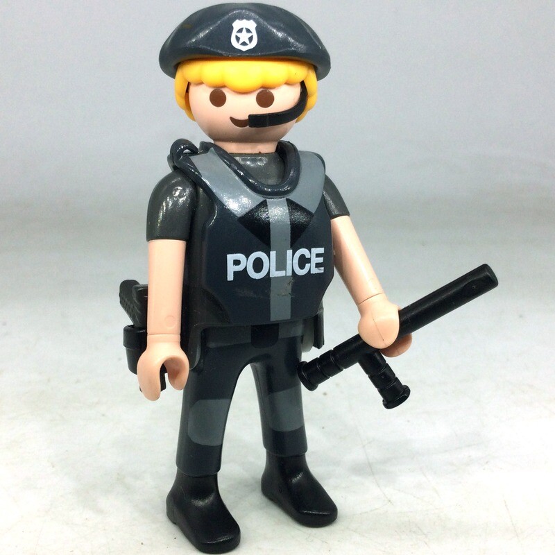 Playmobil policier 13