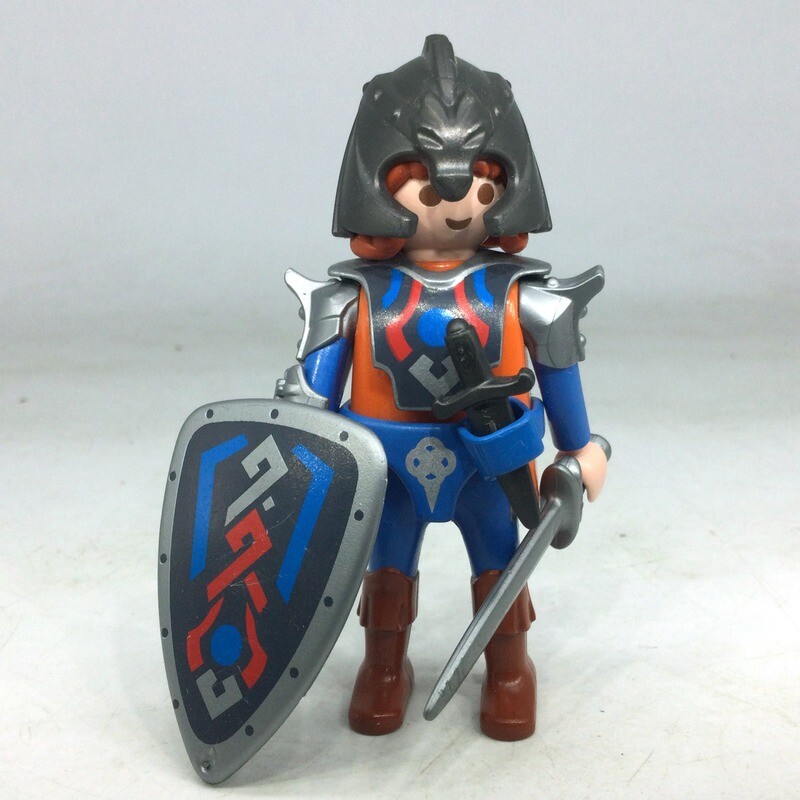 playmobil chevalier rune bleu playmobil chevalier rune bleu