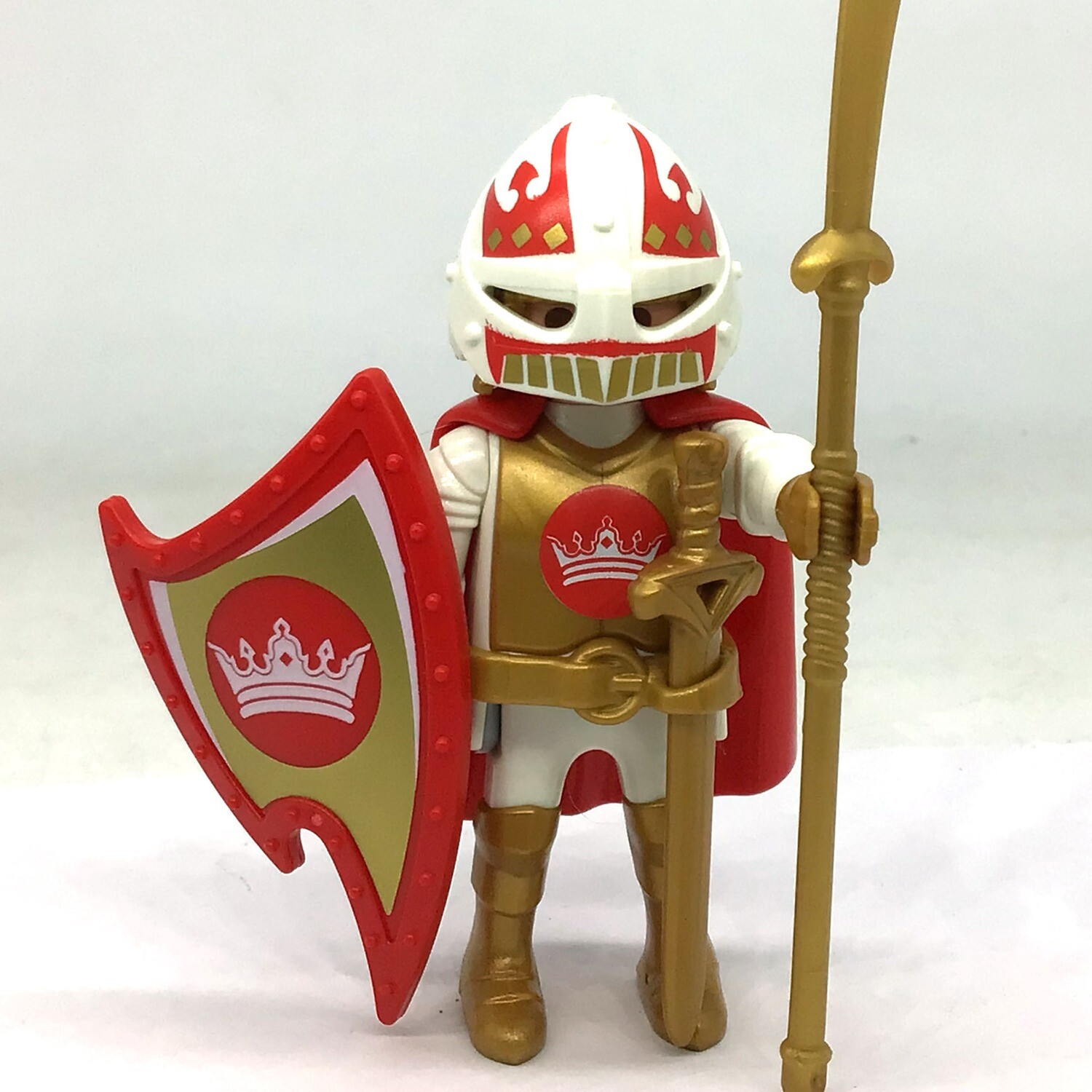 playmobil S14 chevalier or royal