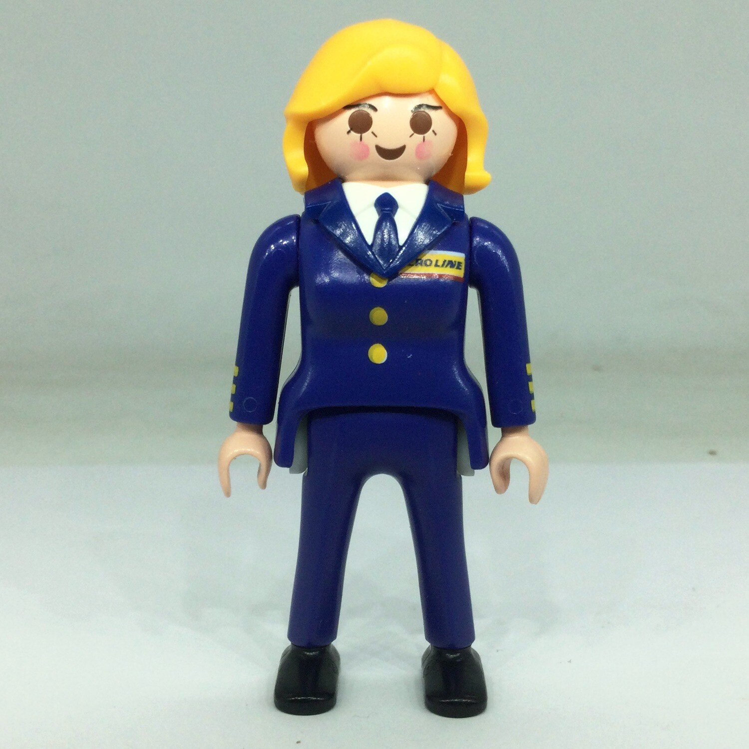 playmobil hôtesse d'avion