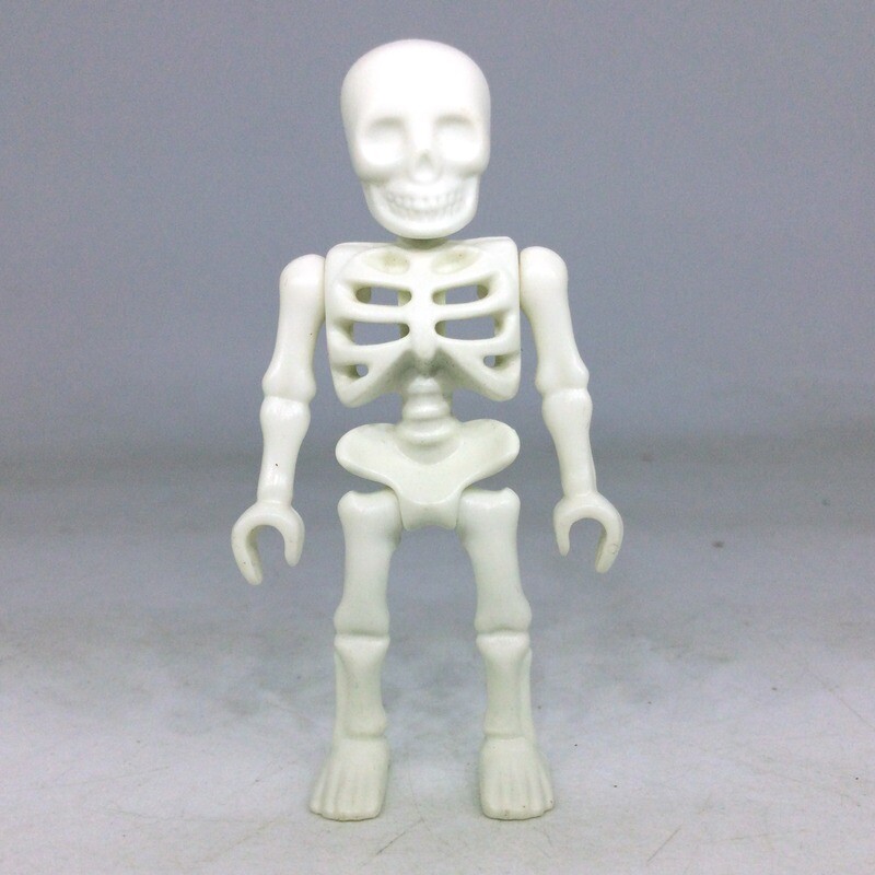 playmobil squelette blanc