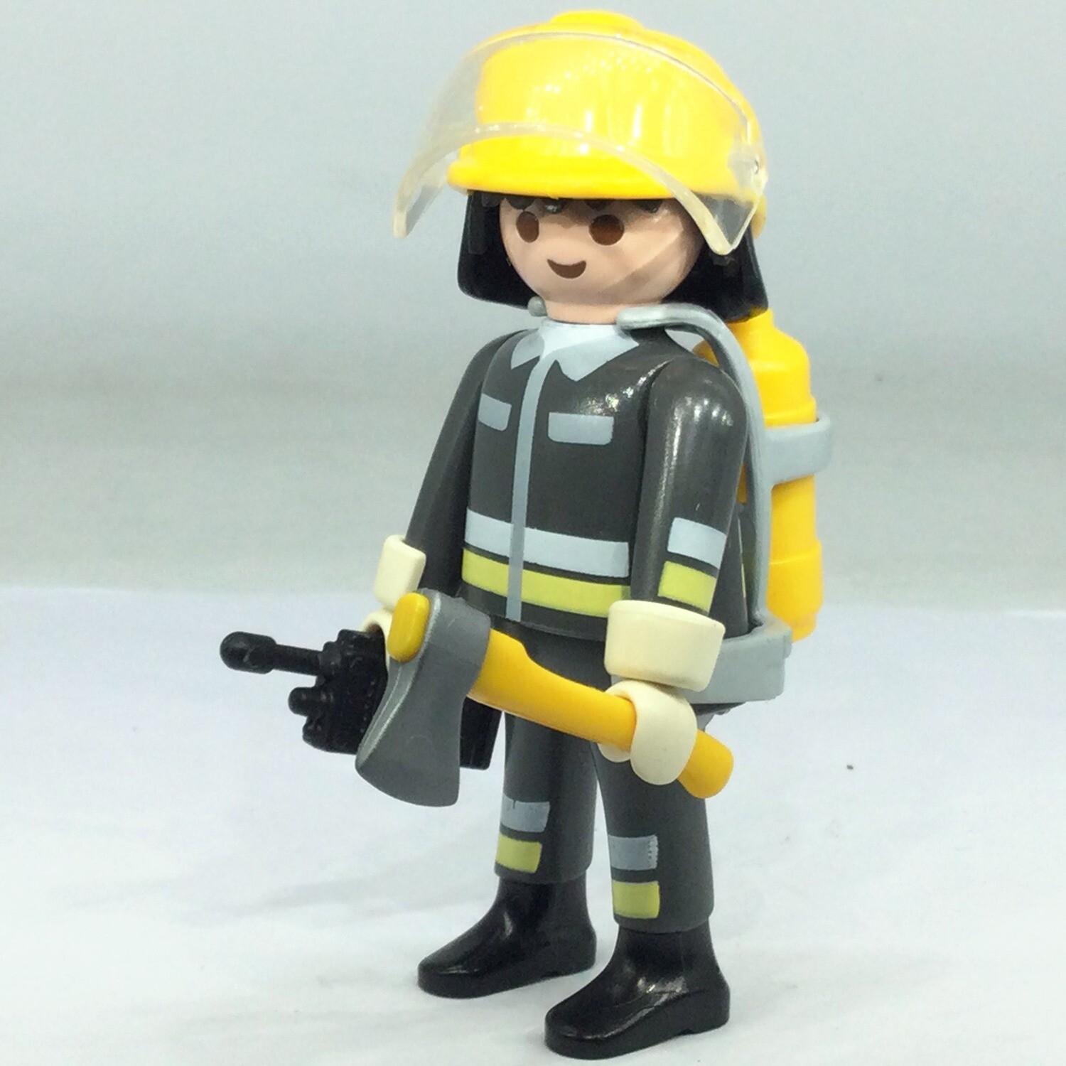 playmobil pompier équipé en gris