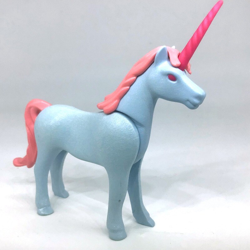 playmobil licorne bleue