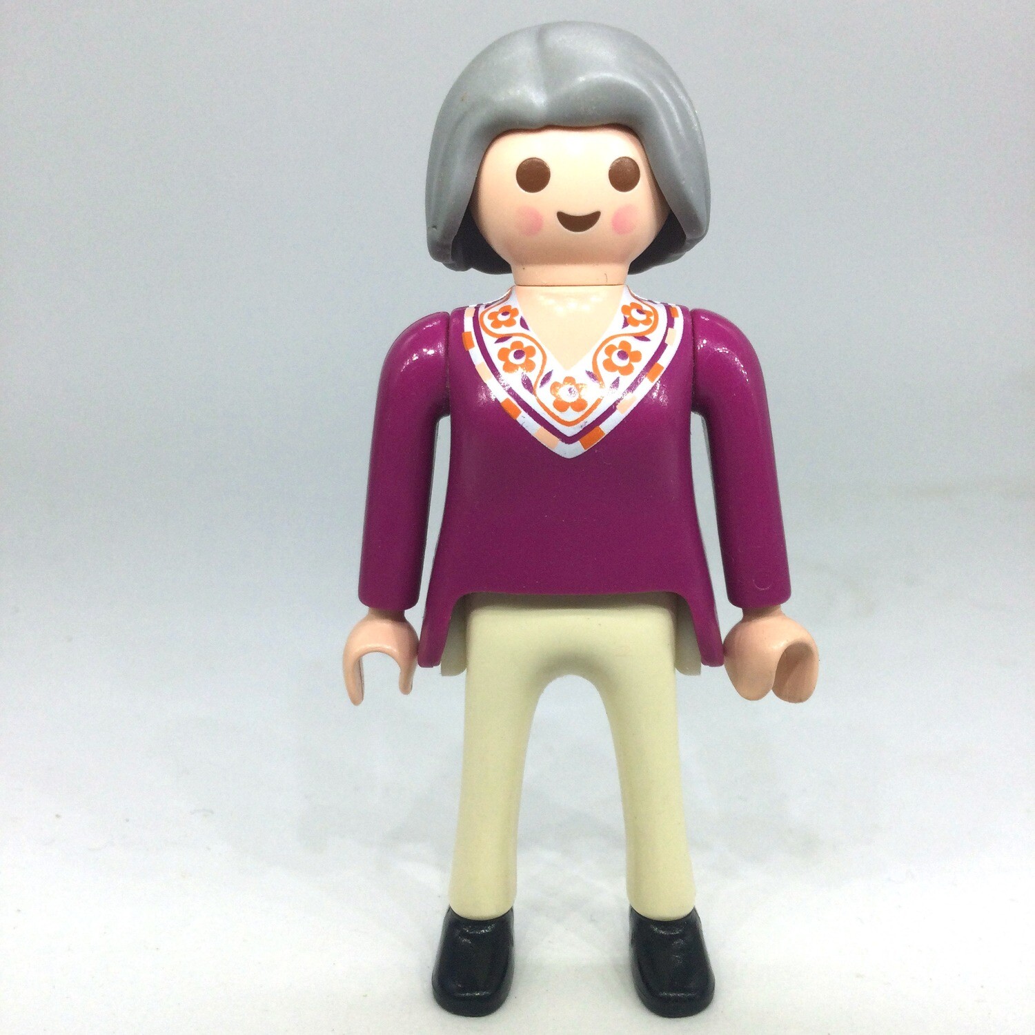 playmobil grand mere