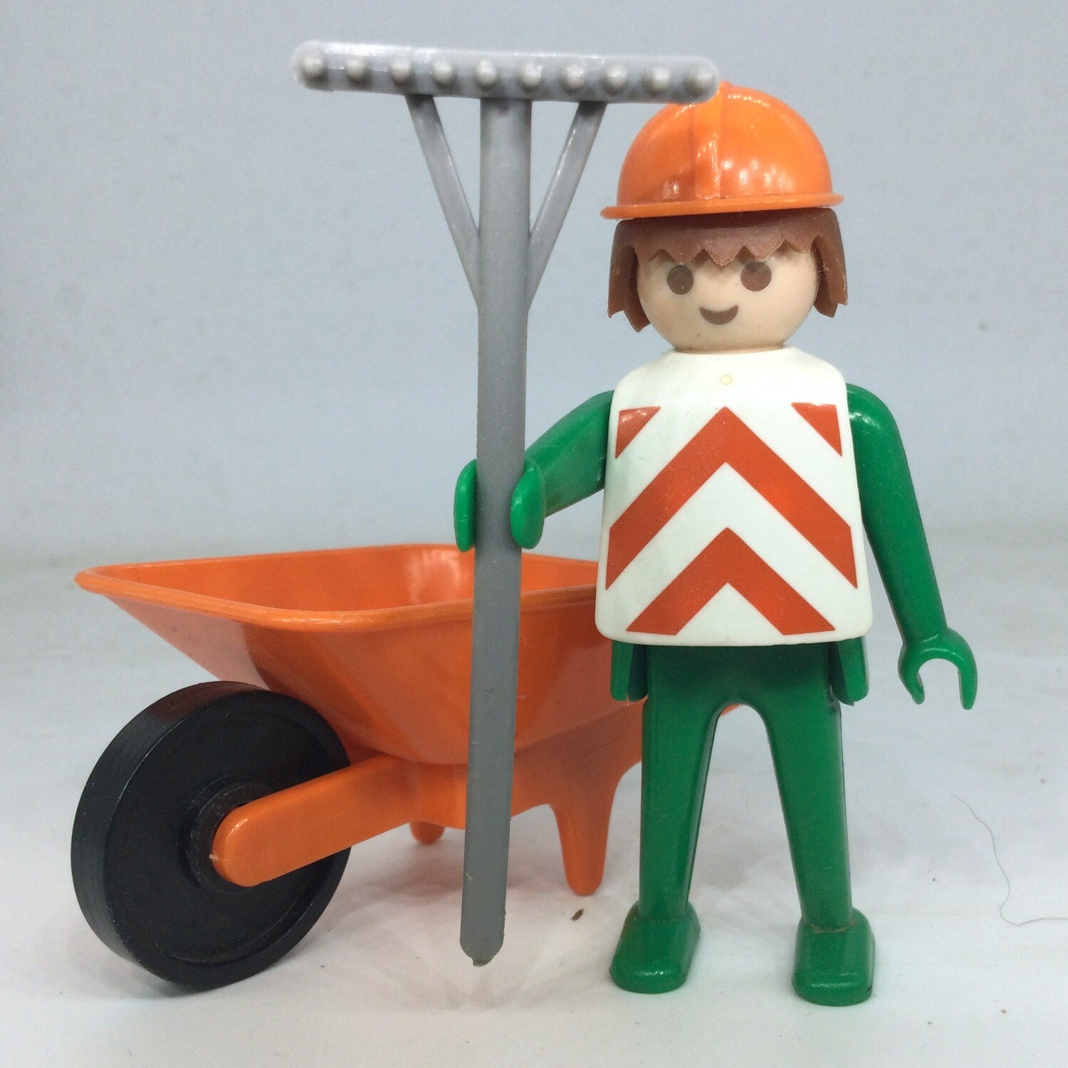 playmobil travailleur ouvrier brouette