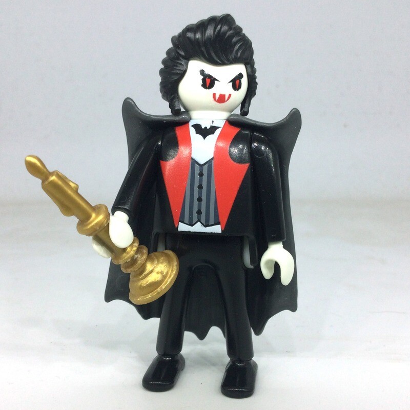 Playmobil vampire dracula
