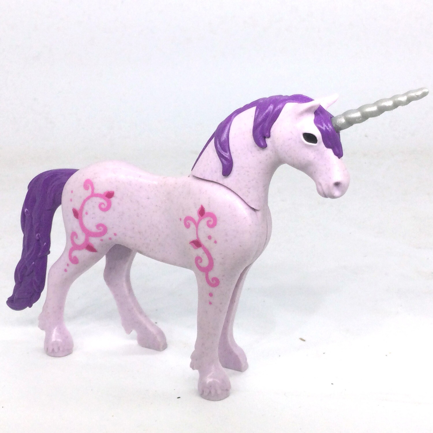 playmobil grande licorne décorée violette
