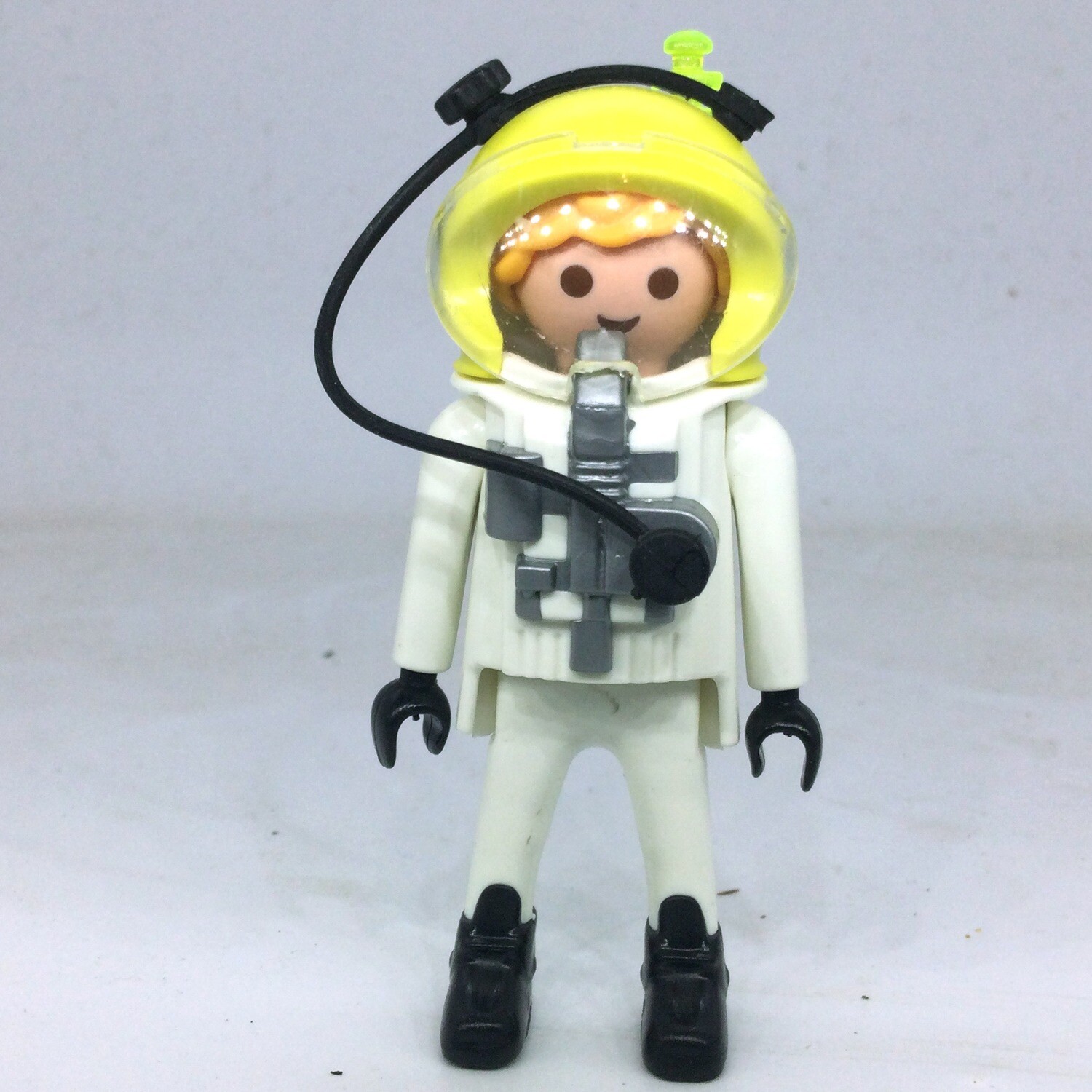 playmobil cosmonaute en blanc