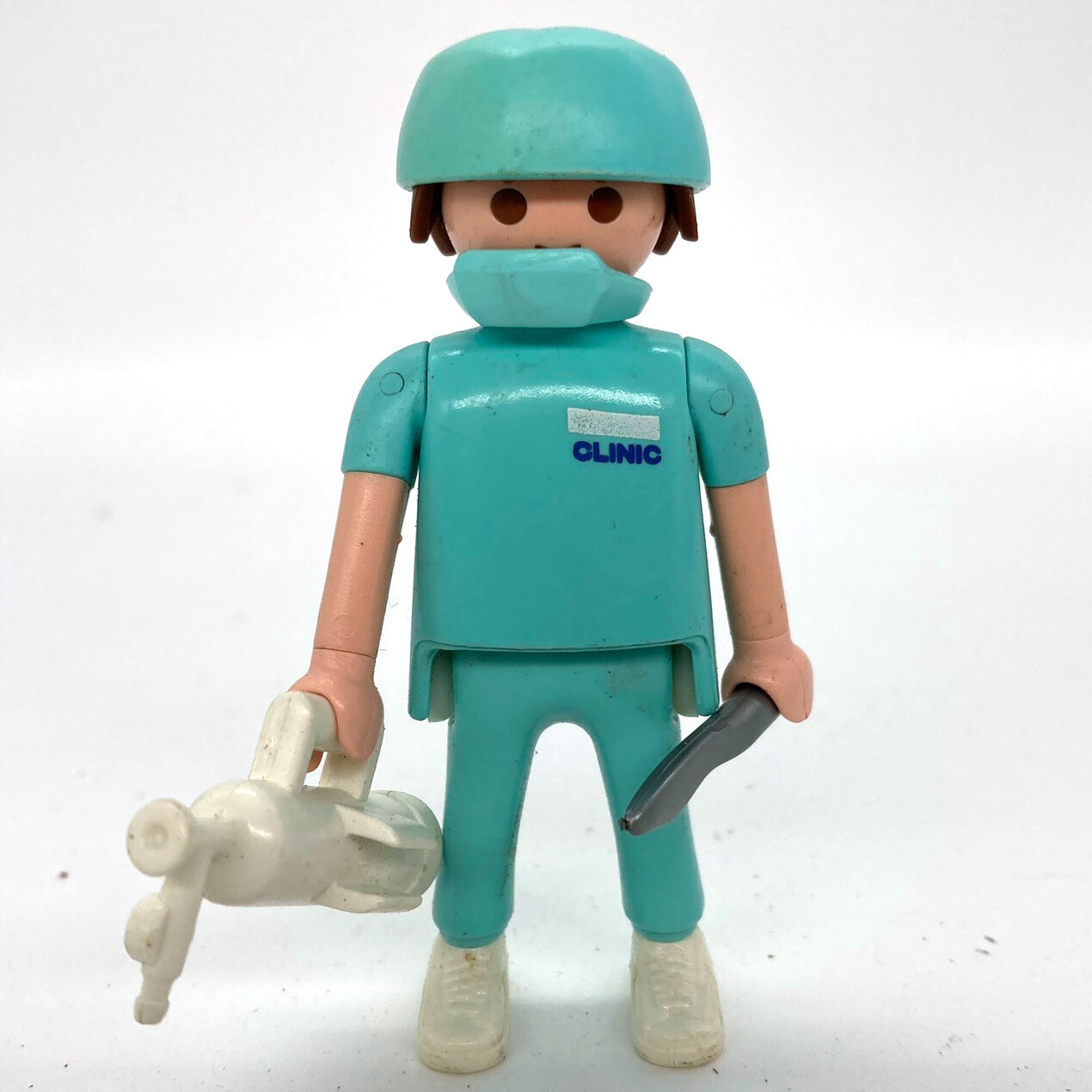 playmobil chirurgien bleu