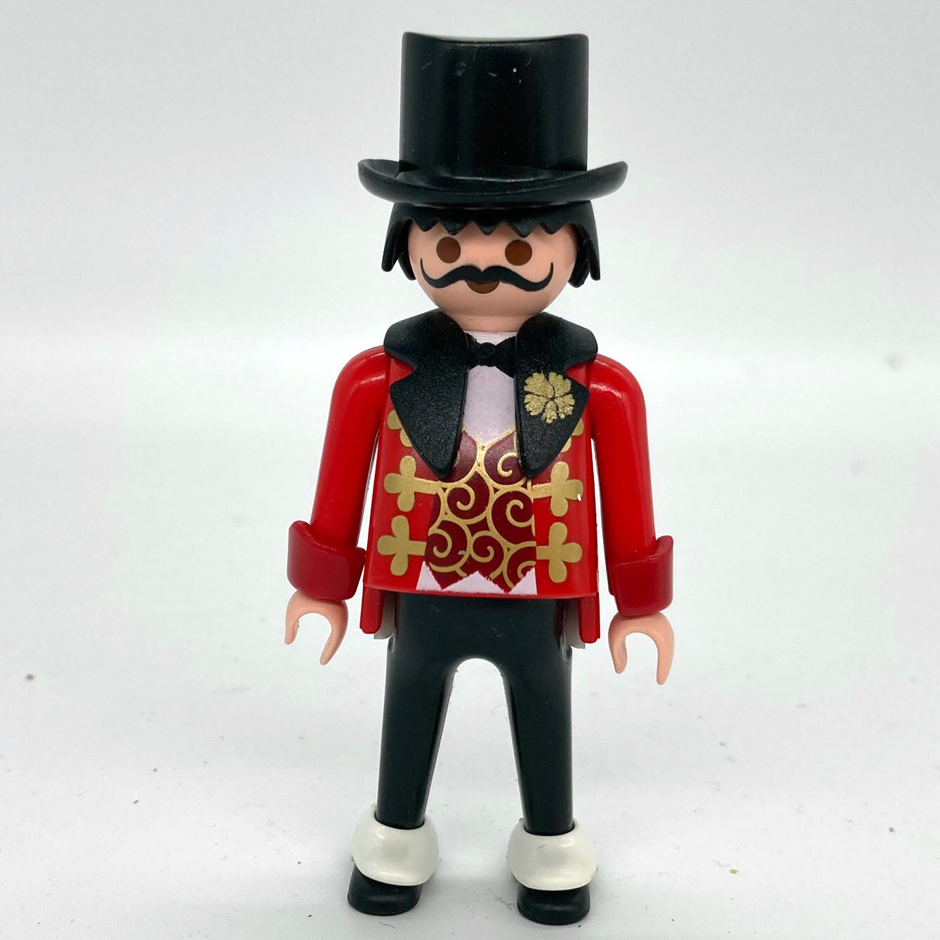 playmobil cirque monsieur loyal