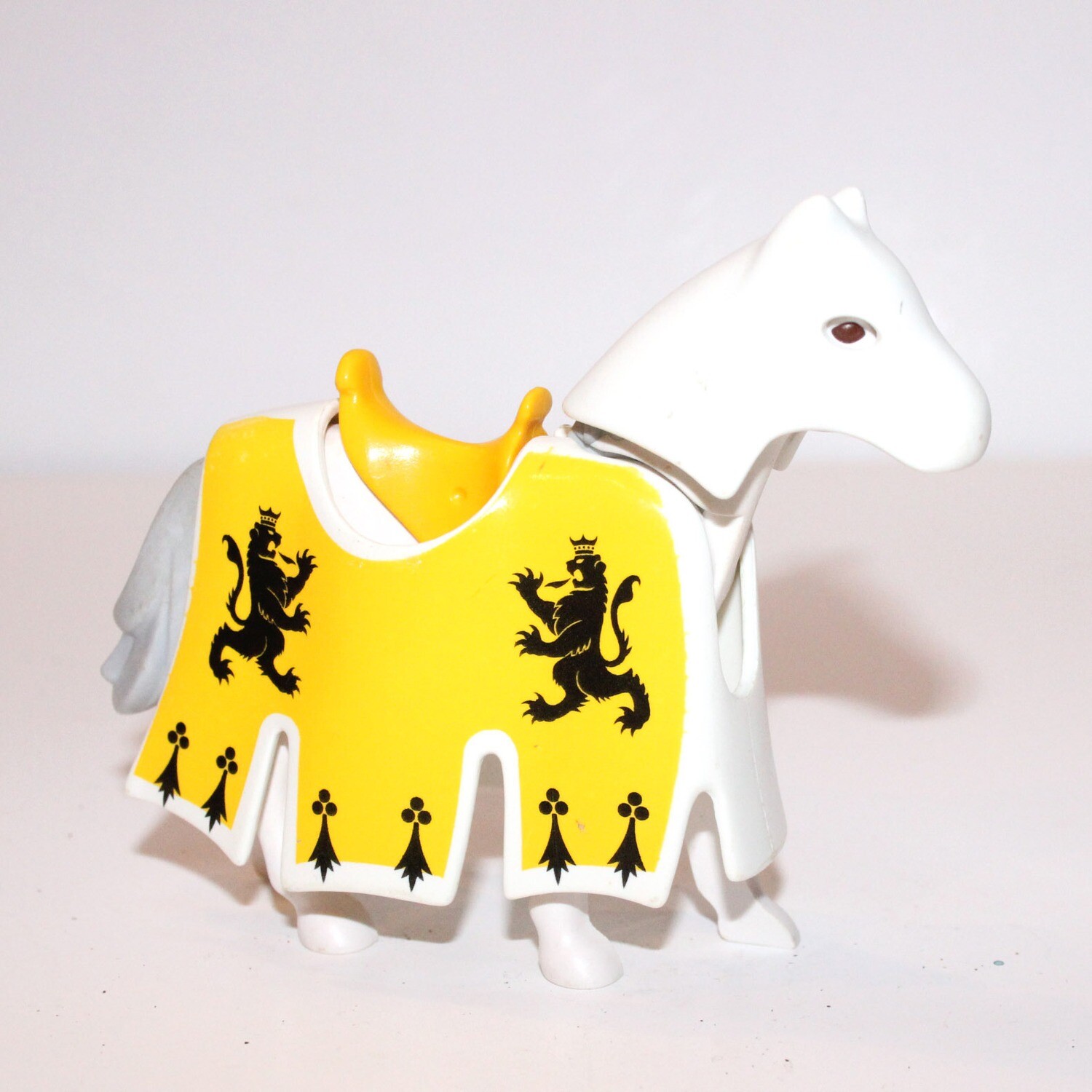 playmobil cheval apparat jaune blanc