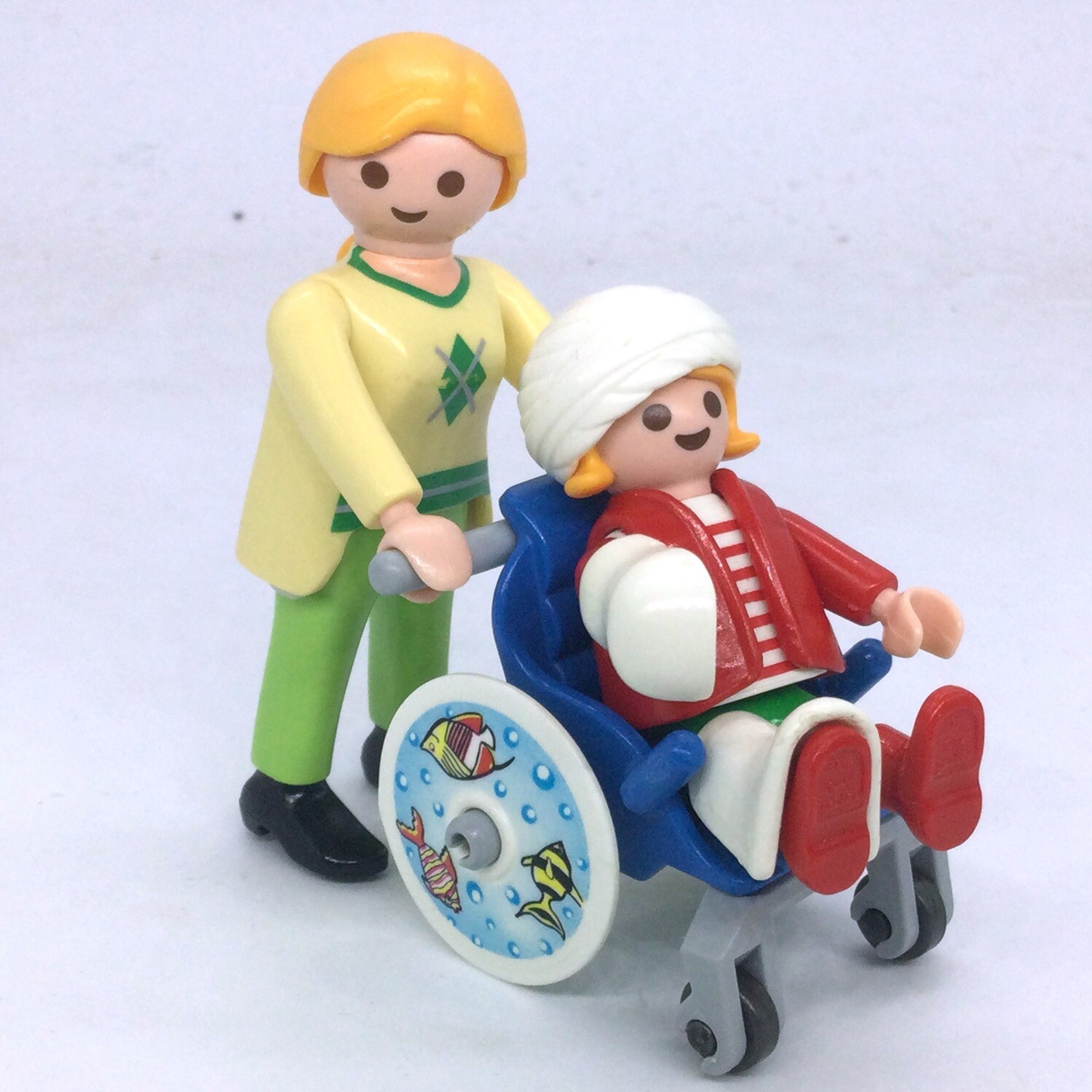 Playmobil enfant en fauteuil roulant