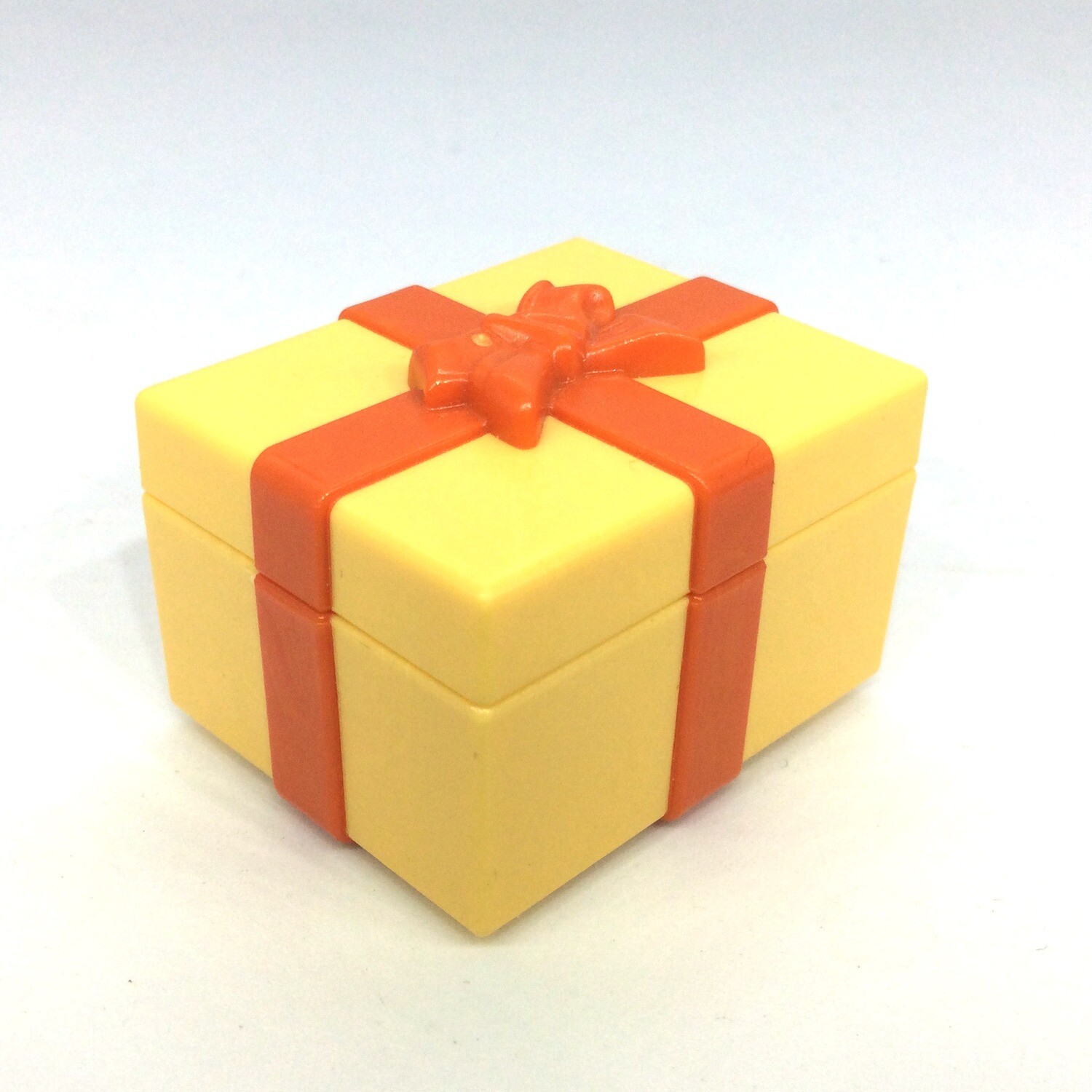 playmobil paquet cadeau jaune