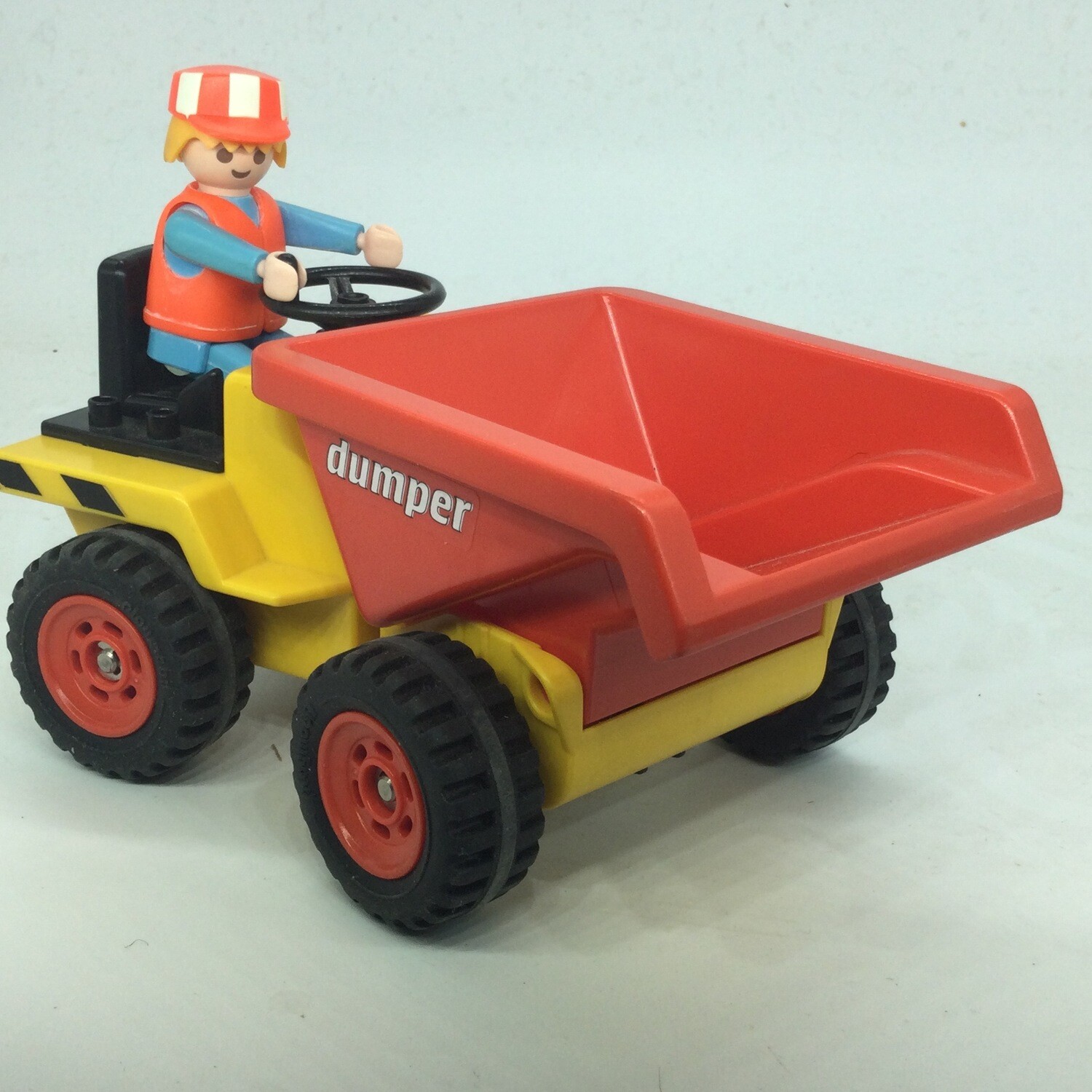 playmobil petit camion benne avec personnage
