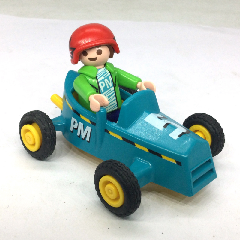 Playmobil enfant en voiture à pédale