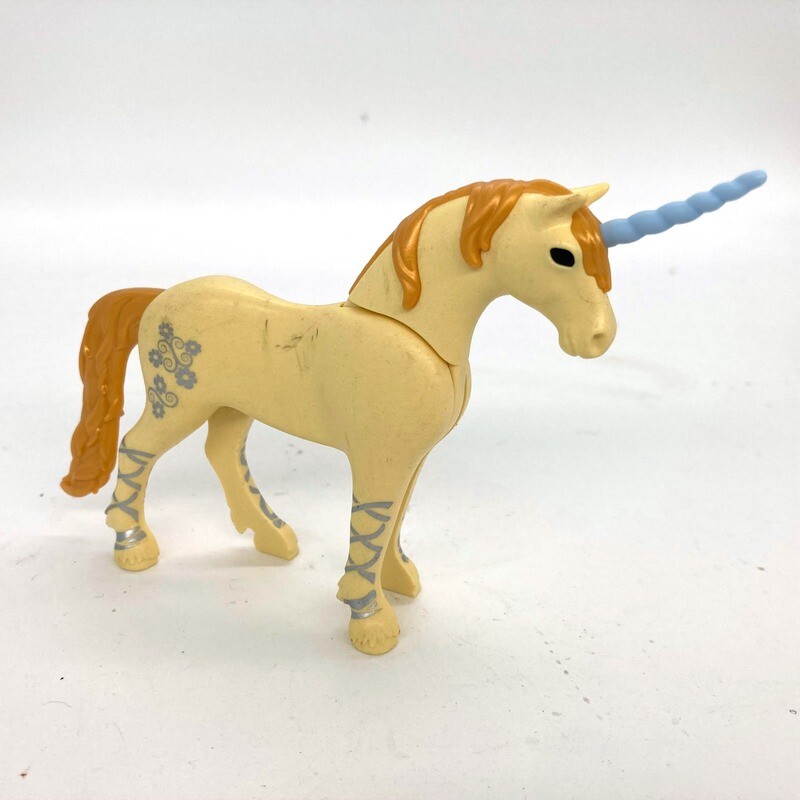 playmobil grande licorne jaune or