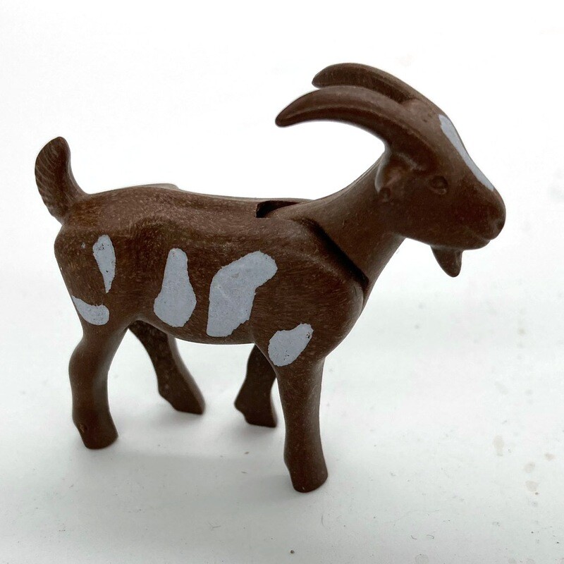 playmobil chèvre marron tachettée playmobil chèvre marron tachettée