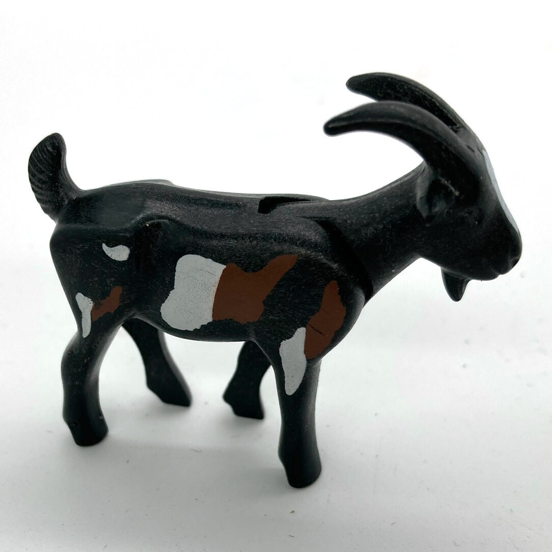 playmobil chèvre noir tachettée