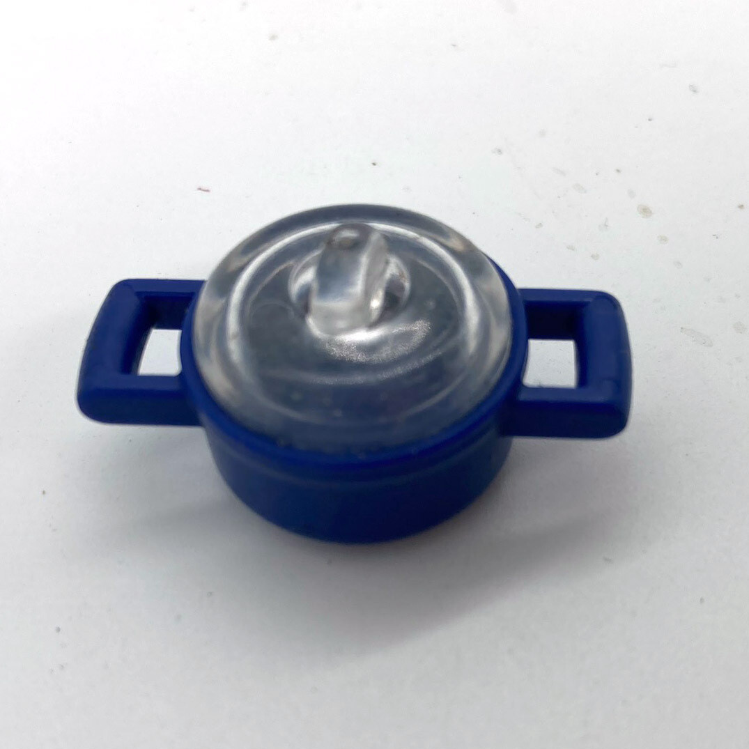 playmobil casserole couvercle bleu