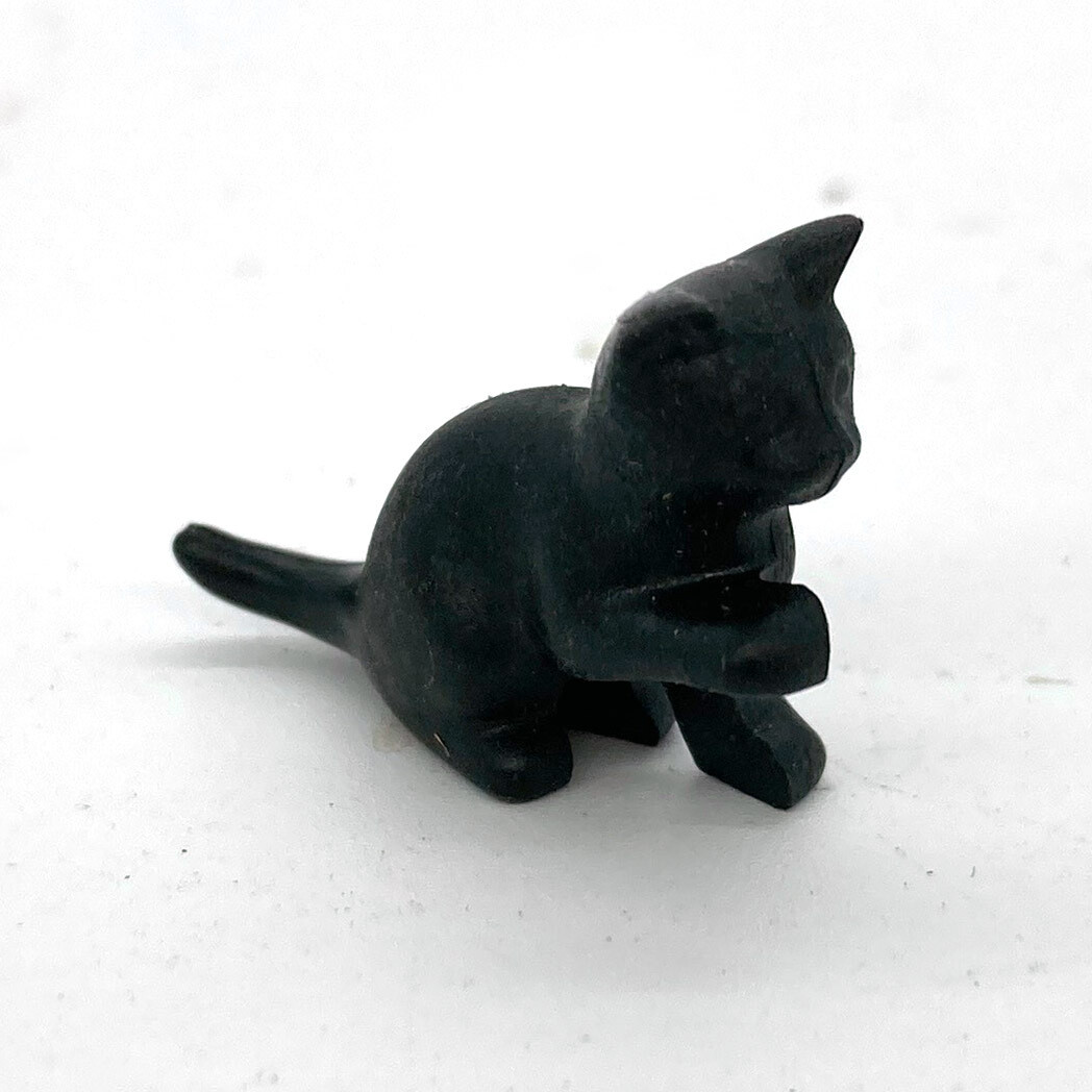 Playmobil chaton noir assis