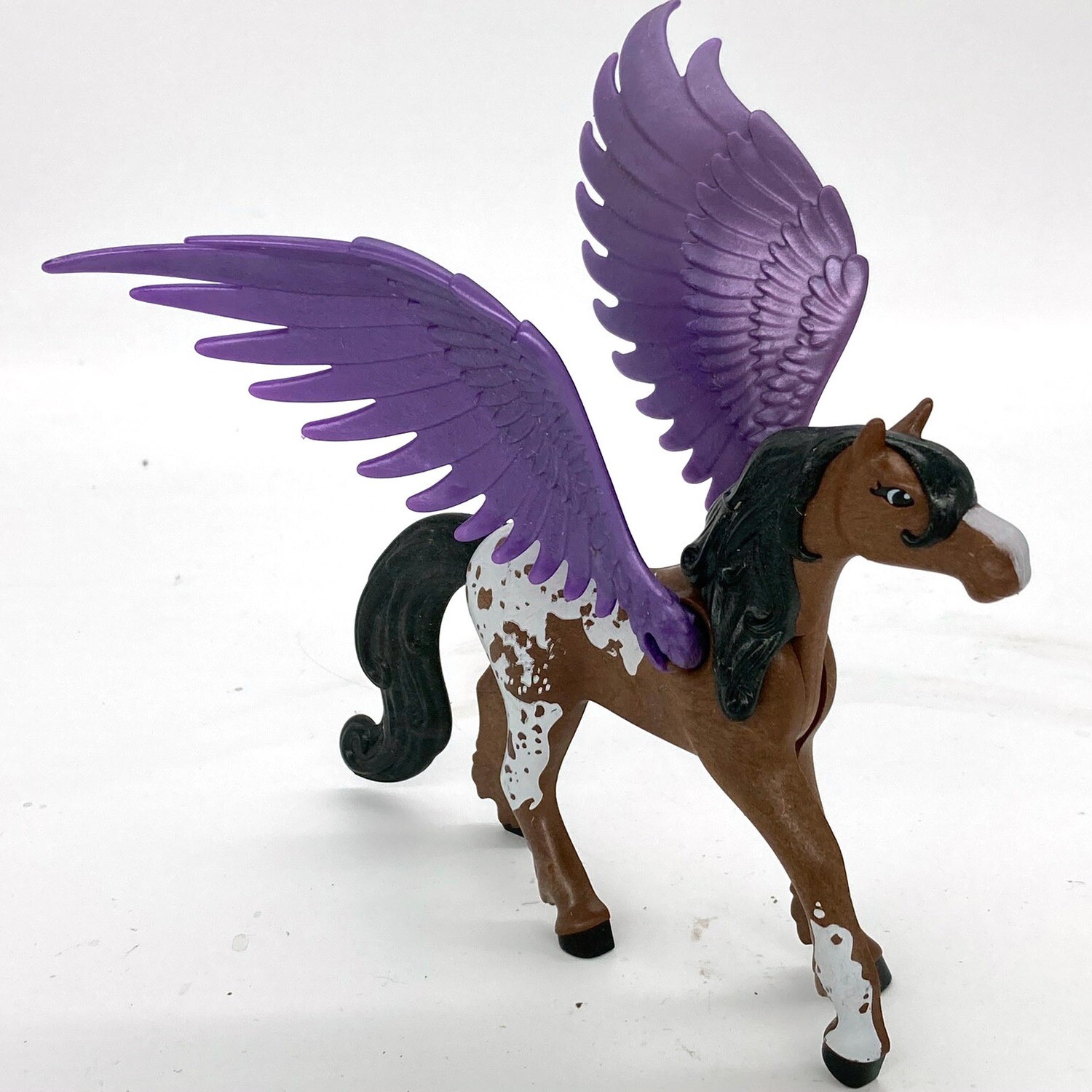 playmobil cheval volant pegase marron violet