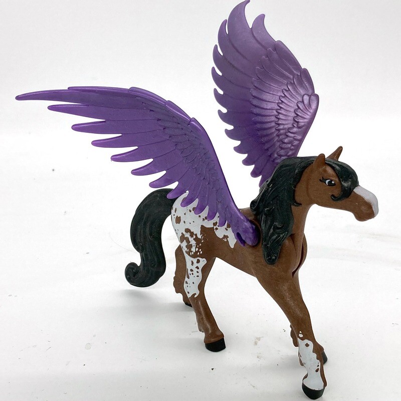playmobil cheval volant pegase marron violet
